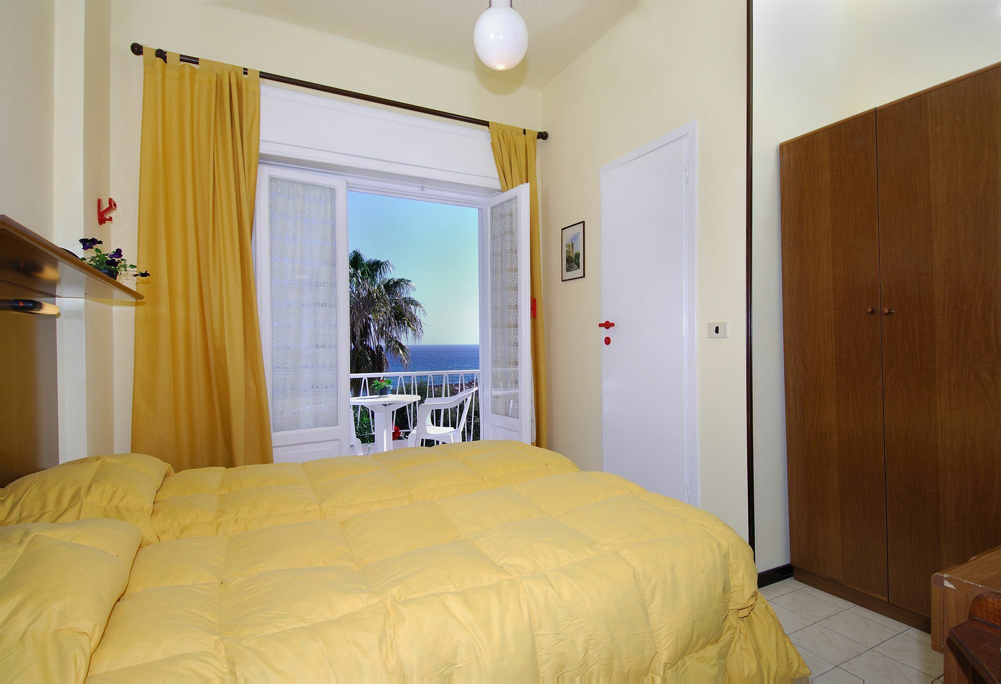 Hotel Nettuno Діано-Марина Екстер'єр фото