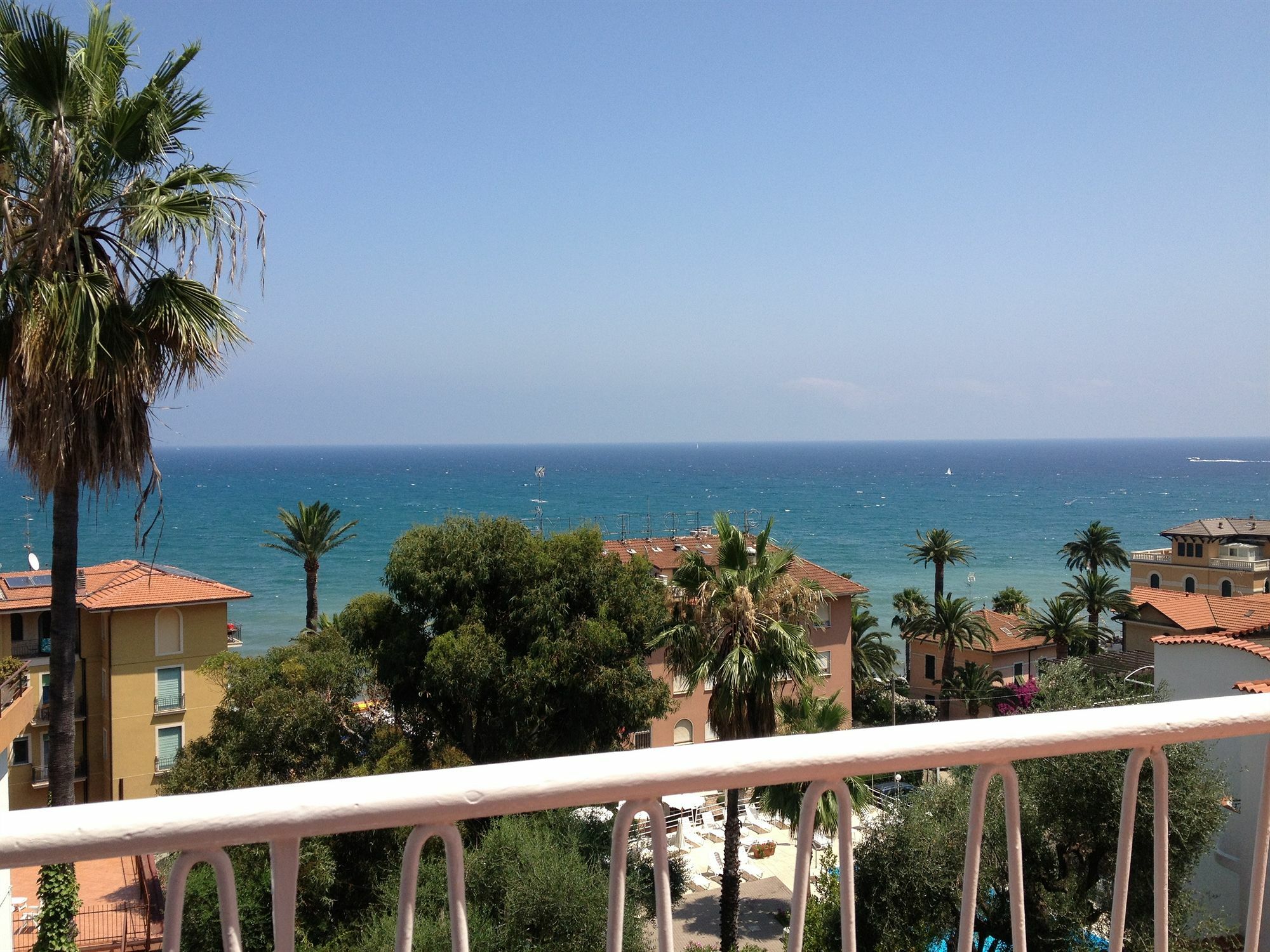 Hotel Nettuno Діано-Марина Екстер'єр фото