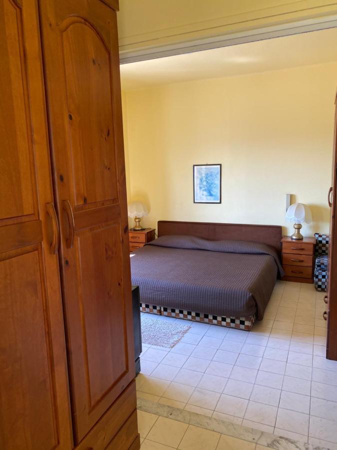 Hotel Nettuno Діано-Марина Екстер'єр фото