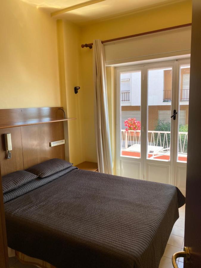 Hotel Nettuno Діано-Марина Екстер'єр фото